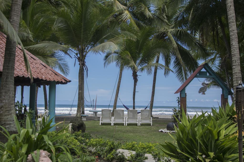 Pelican Beachfront Hotel 埃斯特里略埃斯特 外观 照片