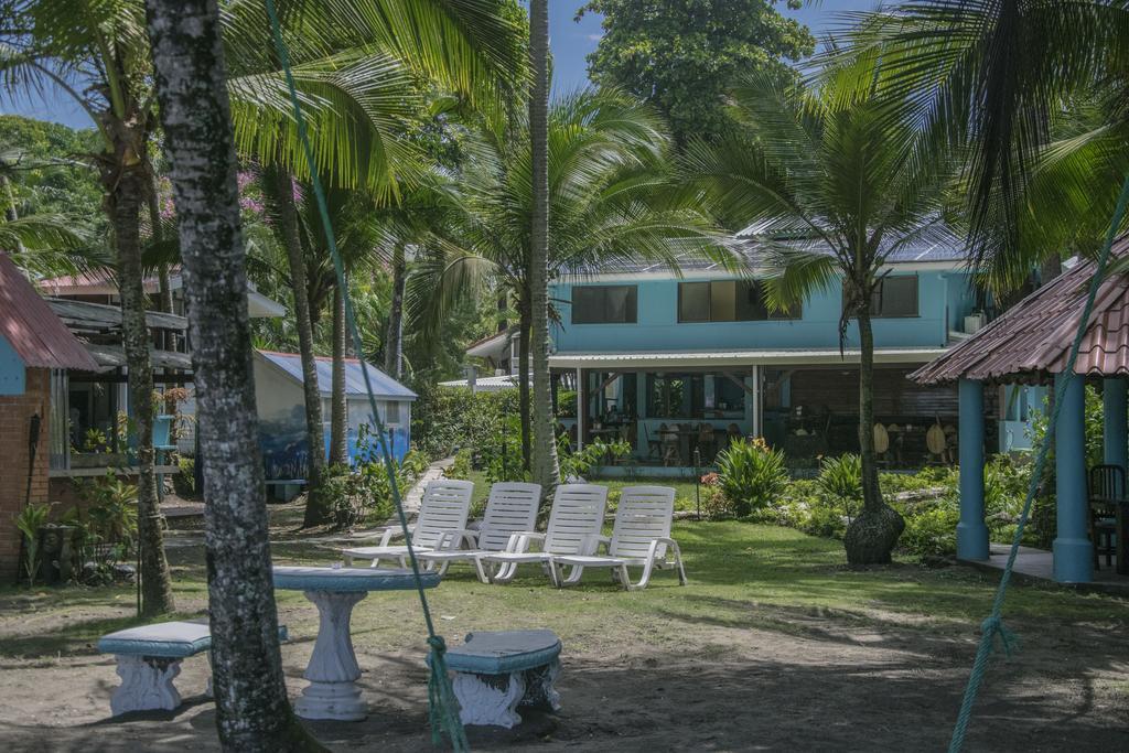 Pelican Beachfront Hotel 埃斯特里略埃斯特 外观 照片